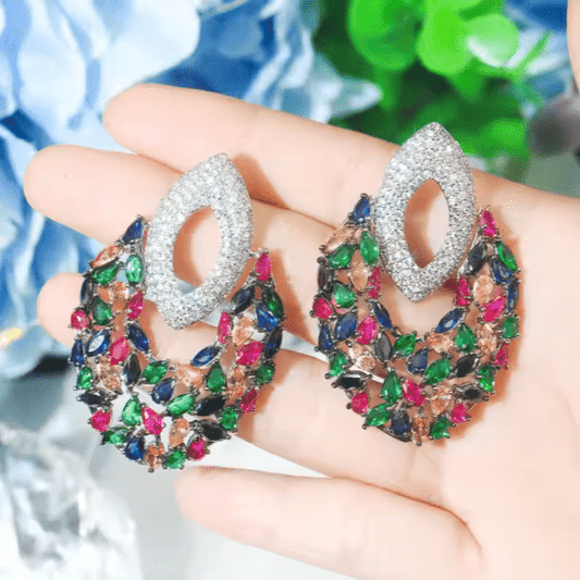 Zirconia Claw Necklace Set ?